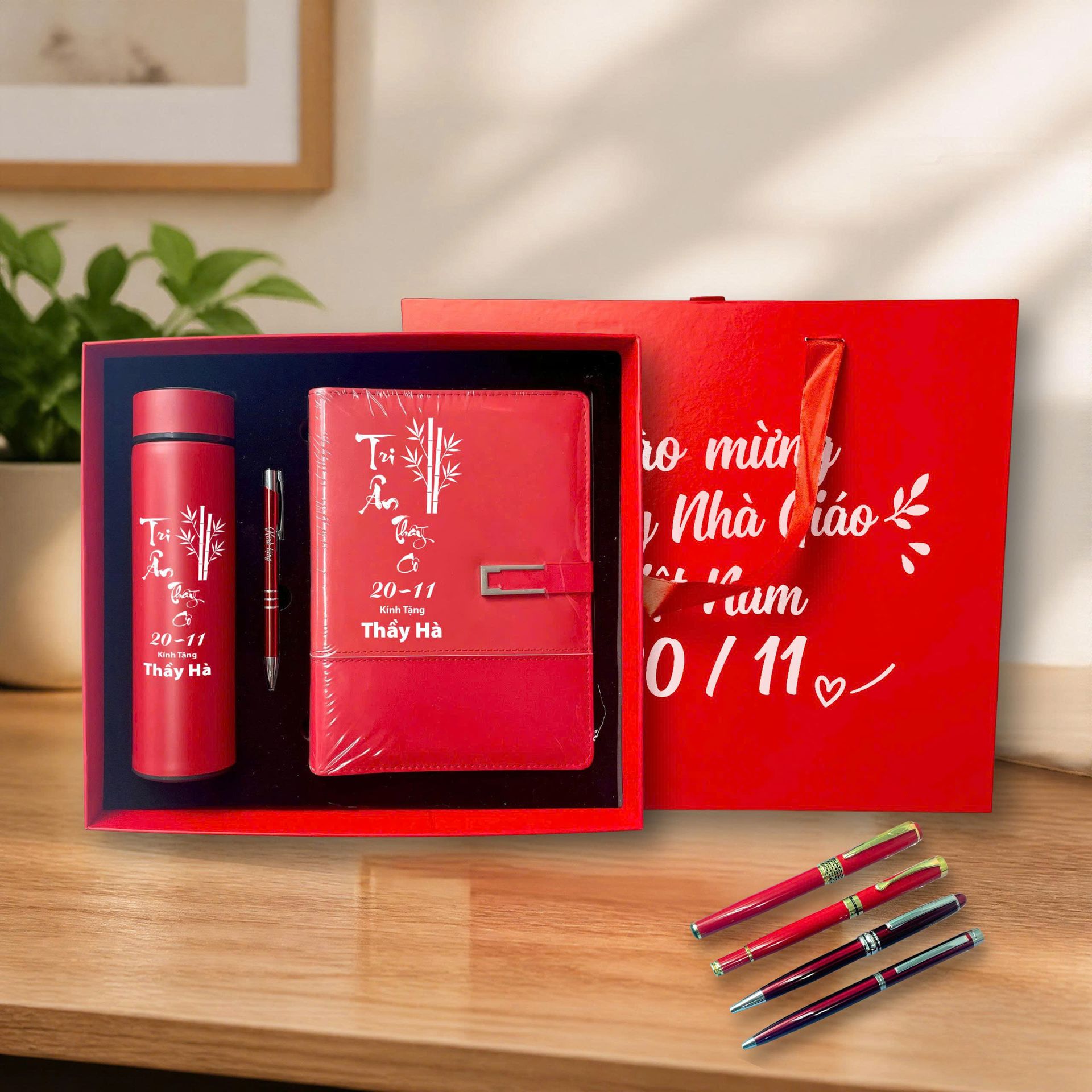Giftset - Bình giữ nhiệt + Bút ký + Sổ da