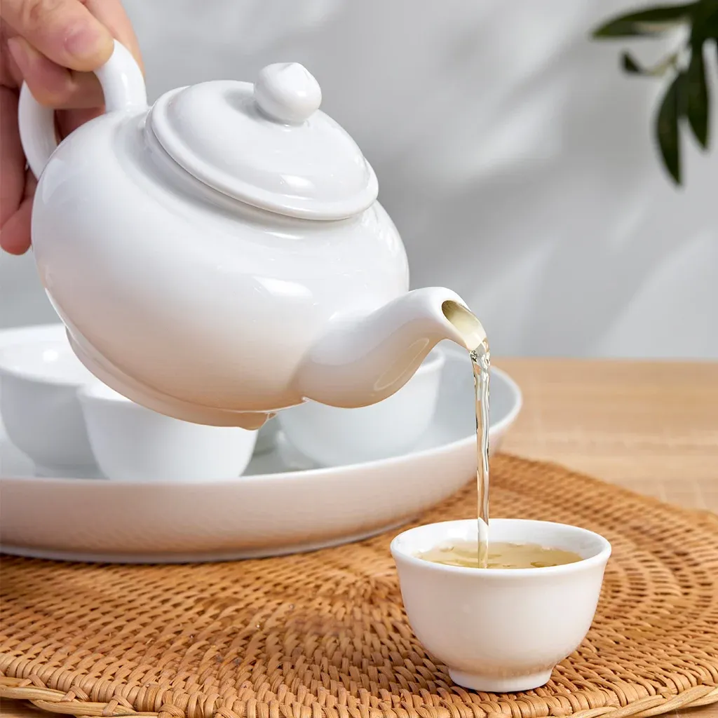 bo-tra-035-l-misc-assortment-trang_01357200003-sm-03_96b1164b937a4f18b3f7401c19a938ec.webp