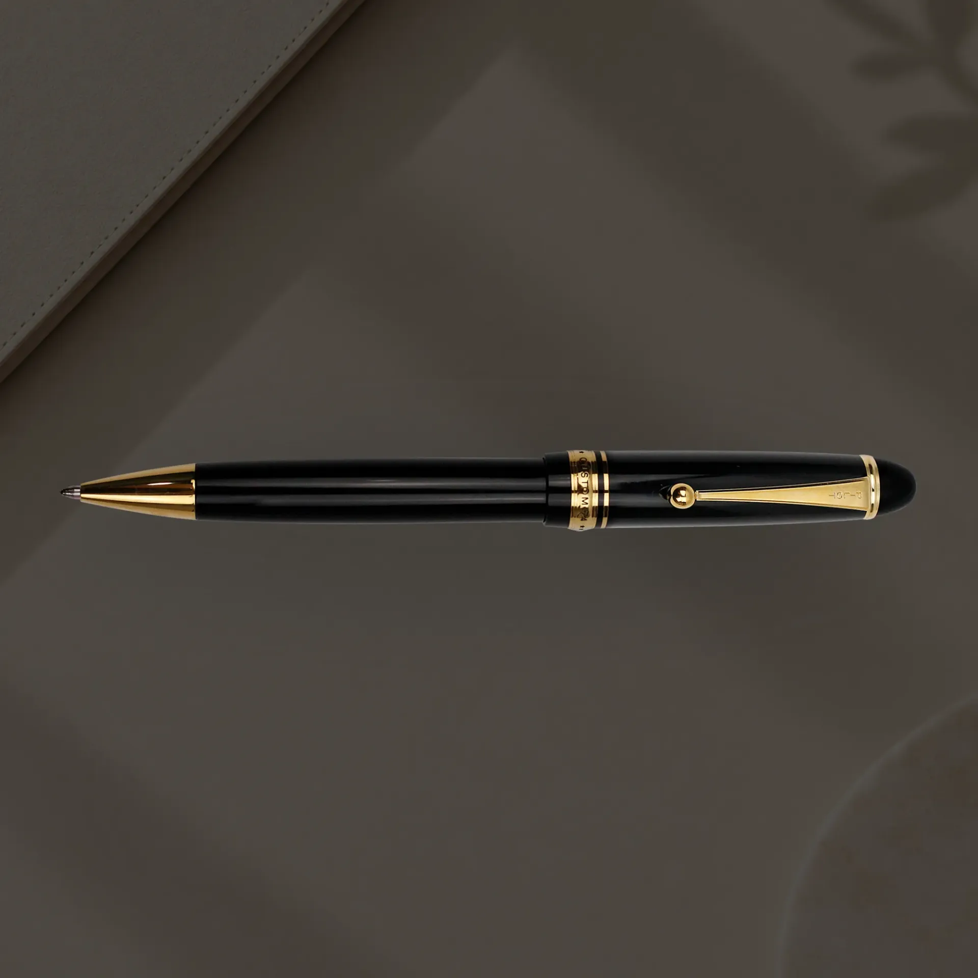 Bút Bi Pilot Custom 74 mạ Vàng 14k + Hộp giftset