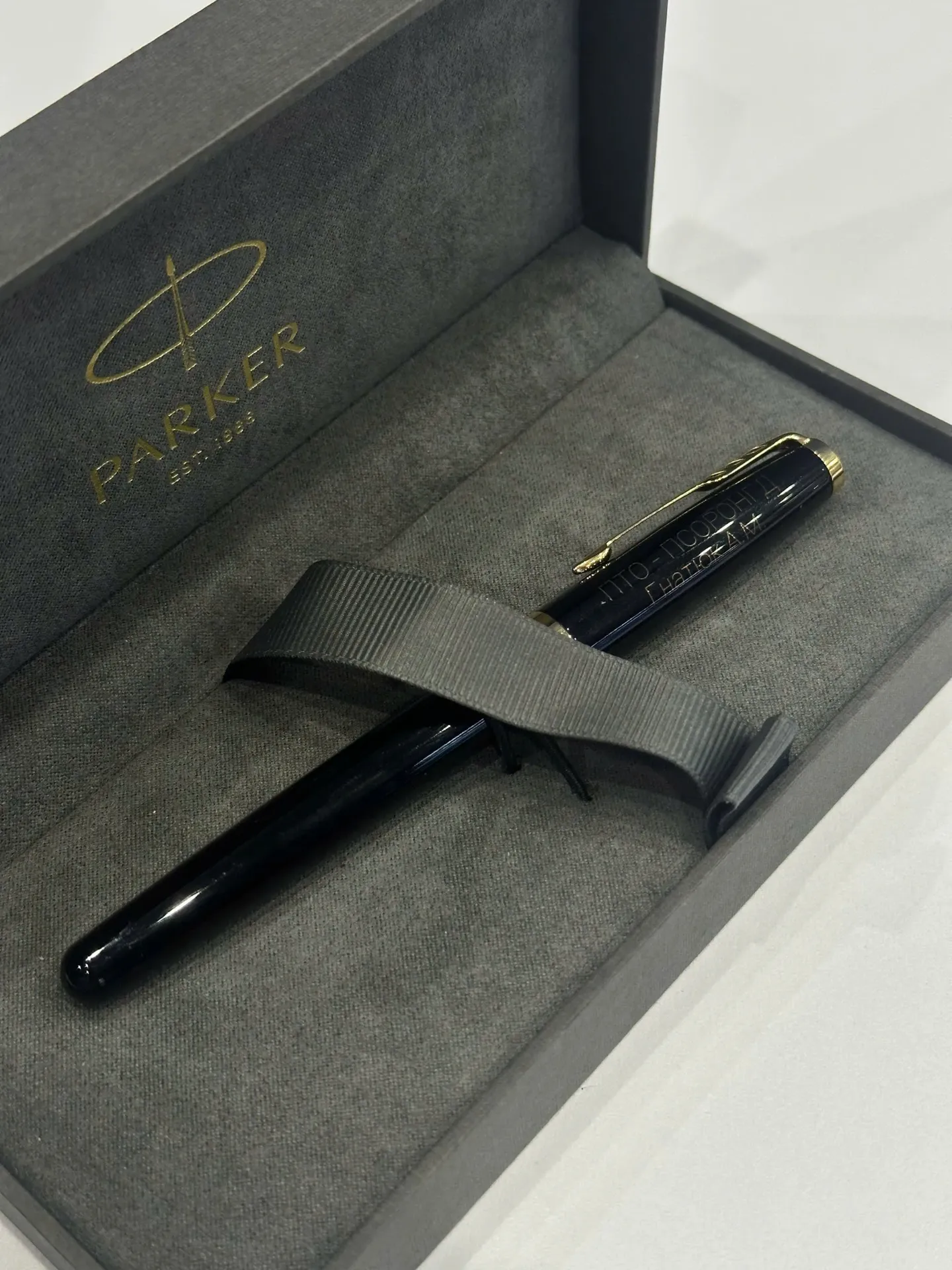 Bút Ký Cao Cấp Parker